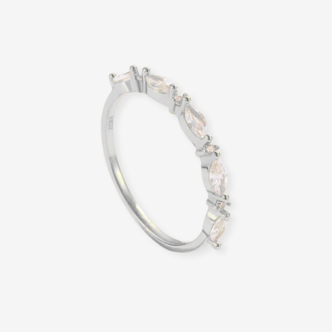 Round and Marquise Alternating Ring