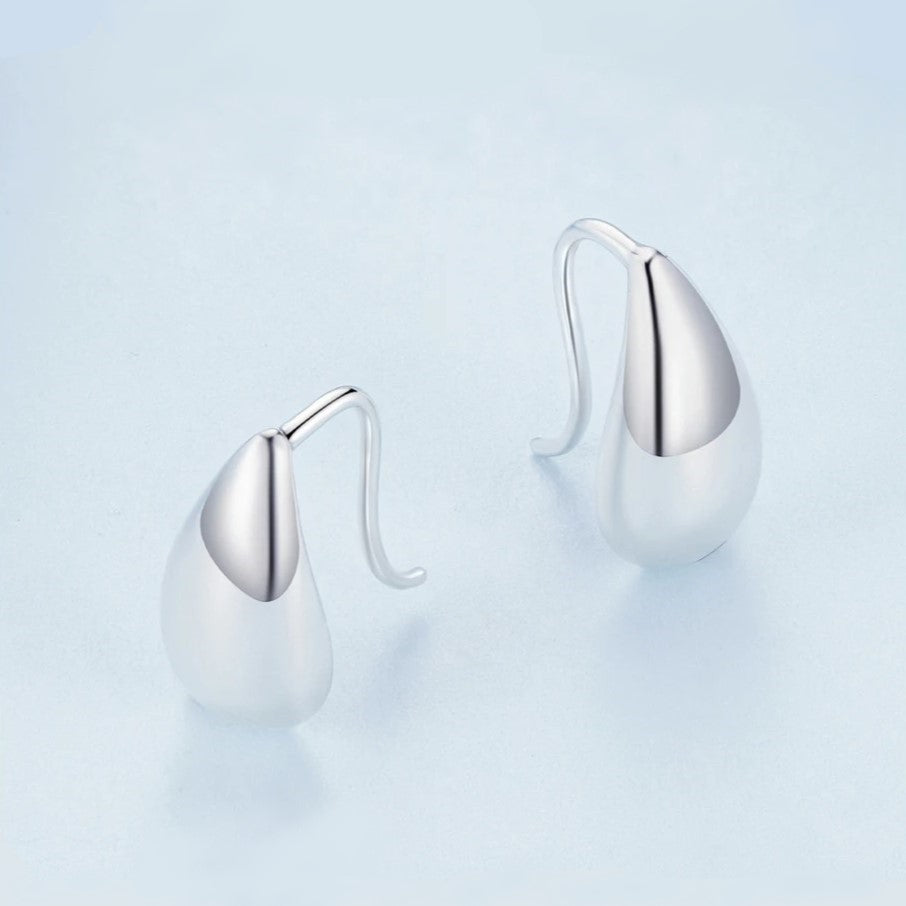 Glossy Waterdrop Stud Earrings